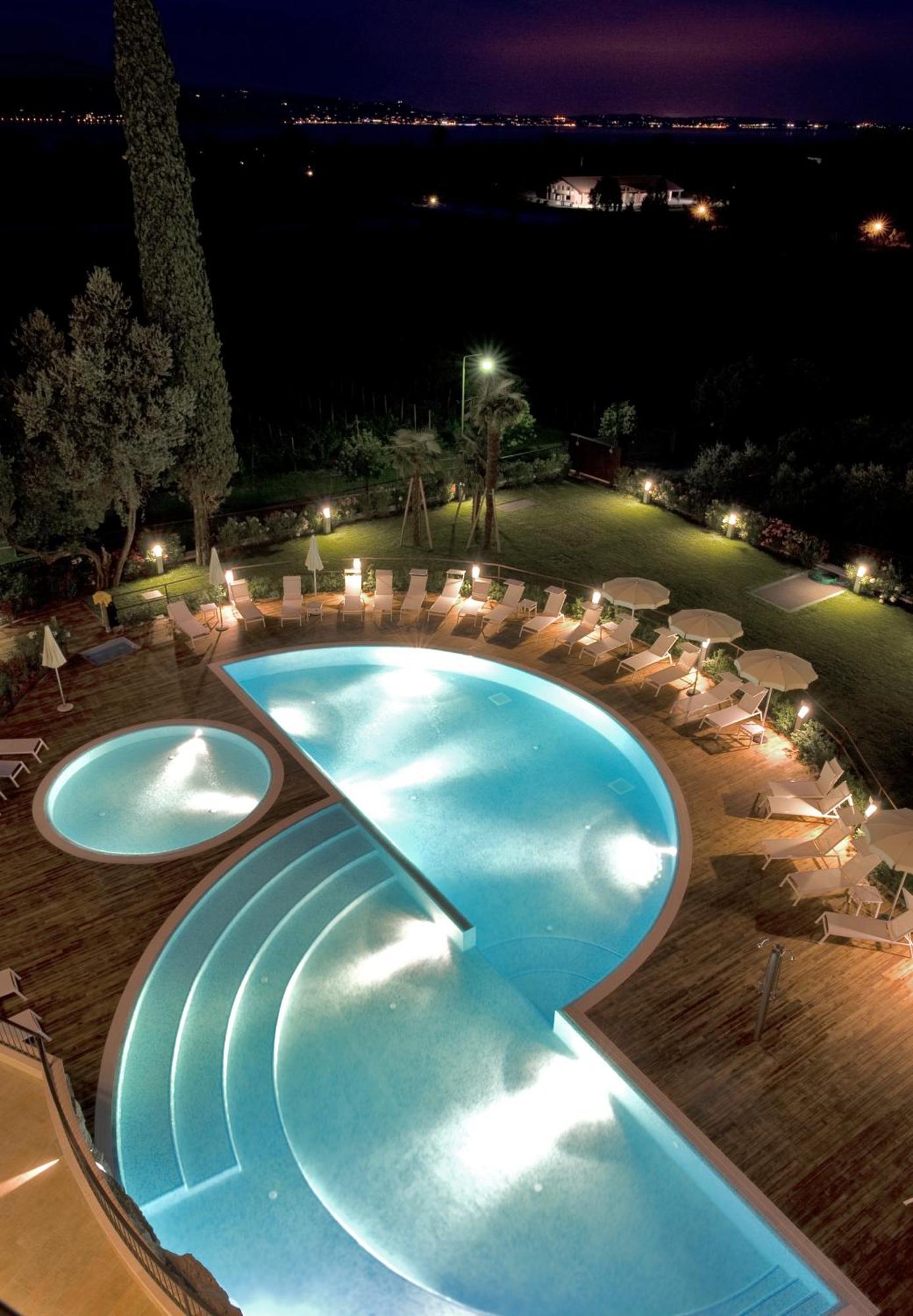 Aparthotel Luisa & Luxury